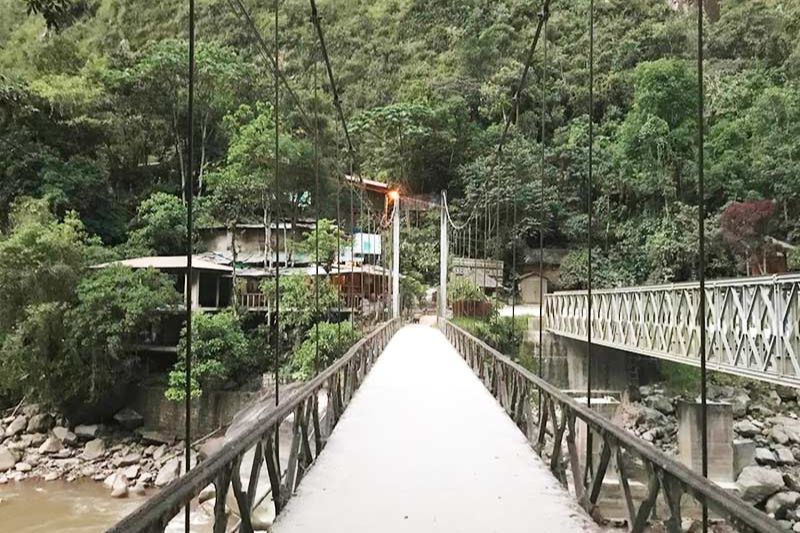 Unveiling the Splendor of Machu Picchu from Aguas Calientes 5 caminata a machupicchu puente - Unveiling the Splendor of Machu Picchu from Aguas Calientes