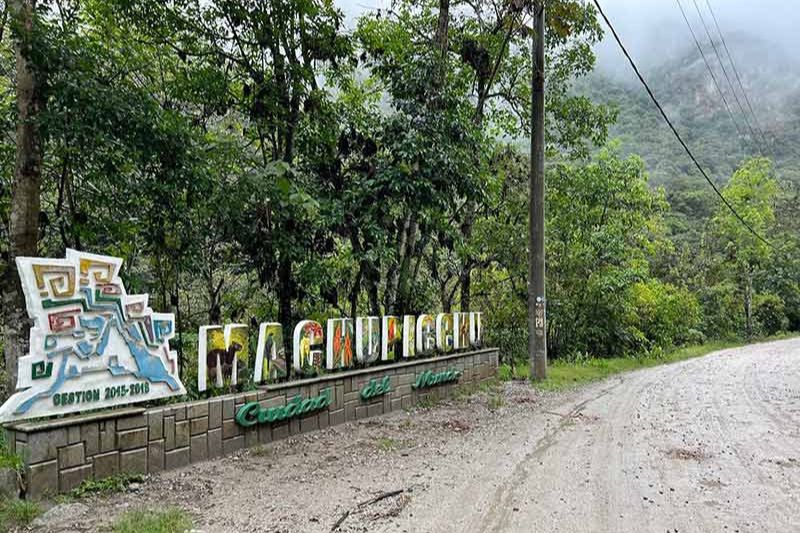 Unveiling the Splendor of Machu Picchu from Aguas Calientes 4 machu picchu without hiking, visit machu picchu without hiking, how to get to machu picchu without hiking, Machu Picchu sin caminata, Visitar Machu Picchu sin hacer caminata, Cómo llegar a Machu Picchu sin hacer caminata